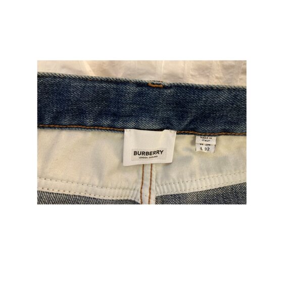 Burberry - Picture 6 of 7